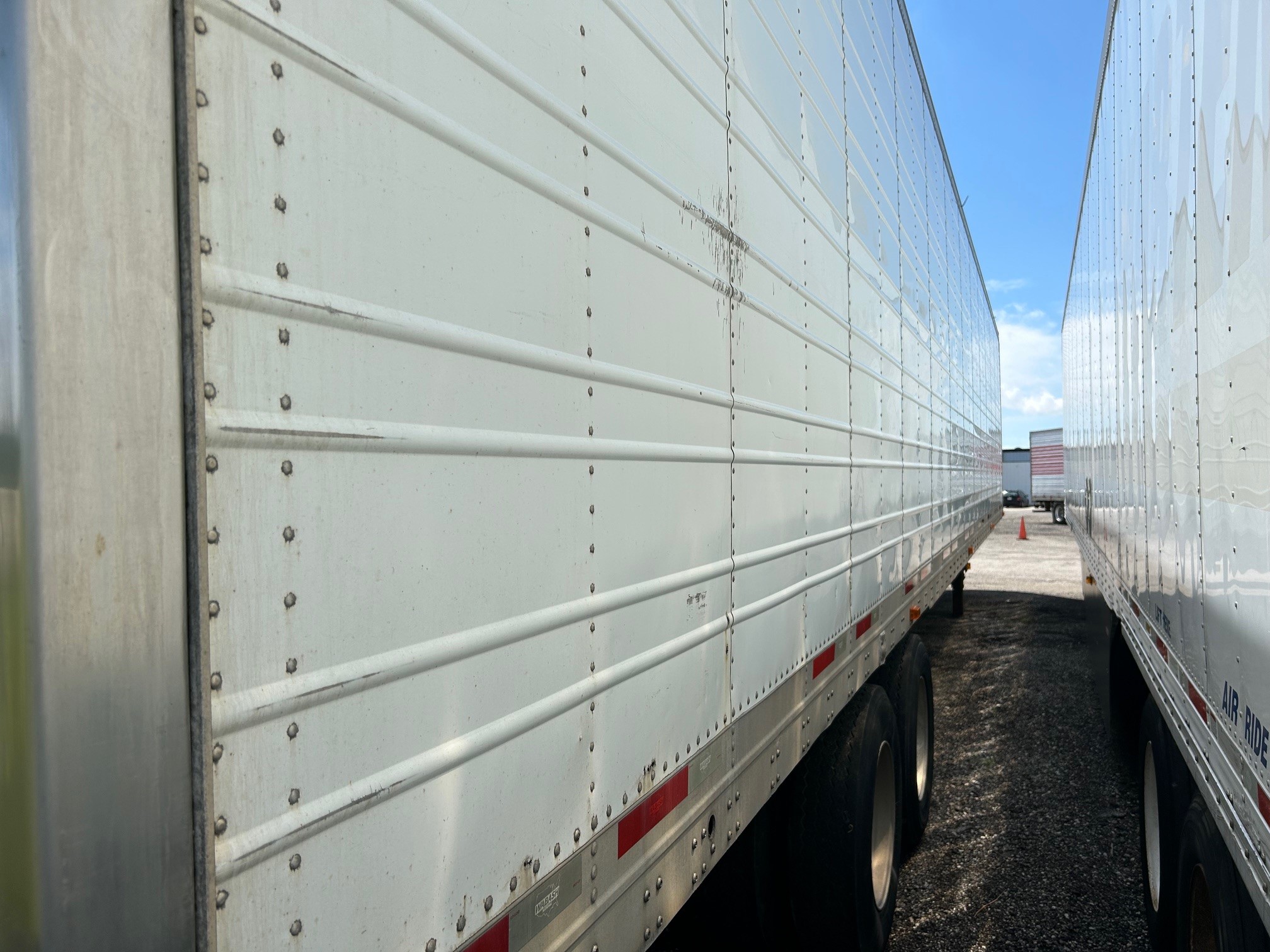 2011 WABASH REEFER (USED Trailer)