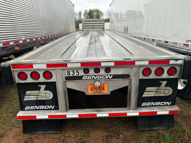 2016 BENSON FLATBED (USED Trailer)